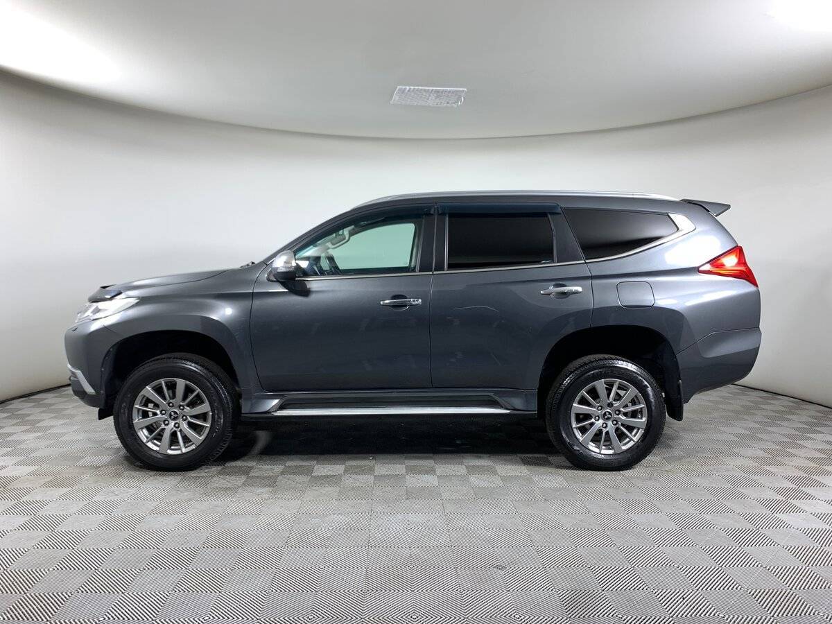 Mitsubishi Pajero Sport, 2018 Фото №8