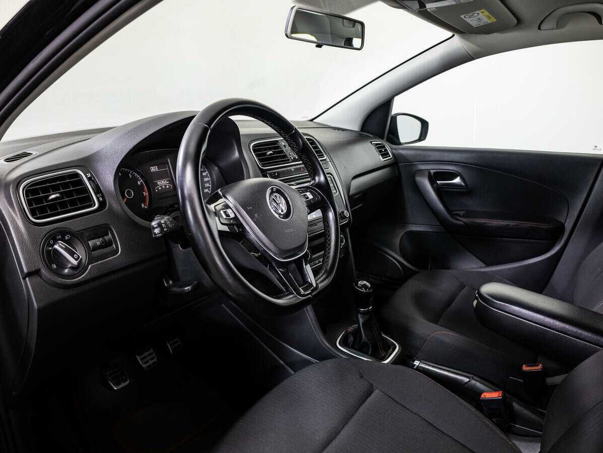 Volkswagen Polo, 2017 Фото №11