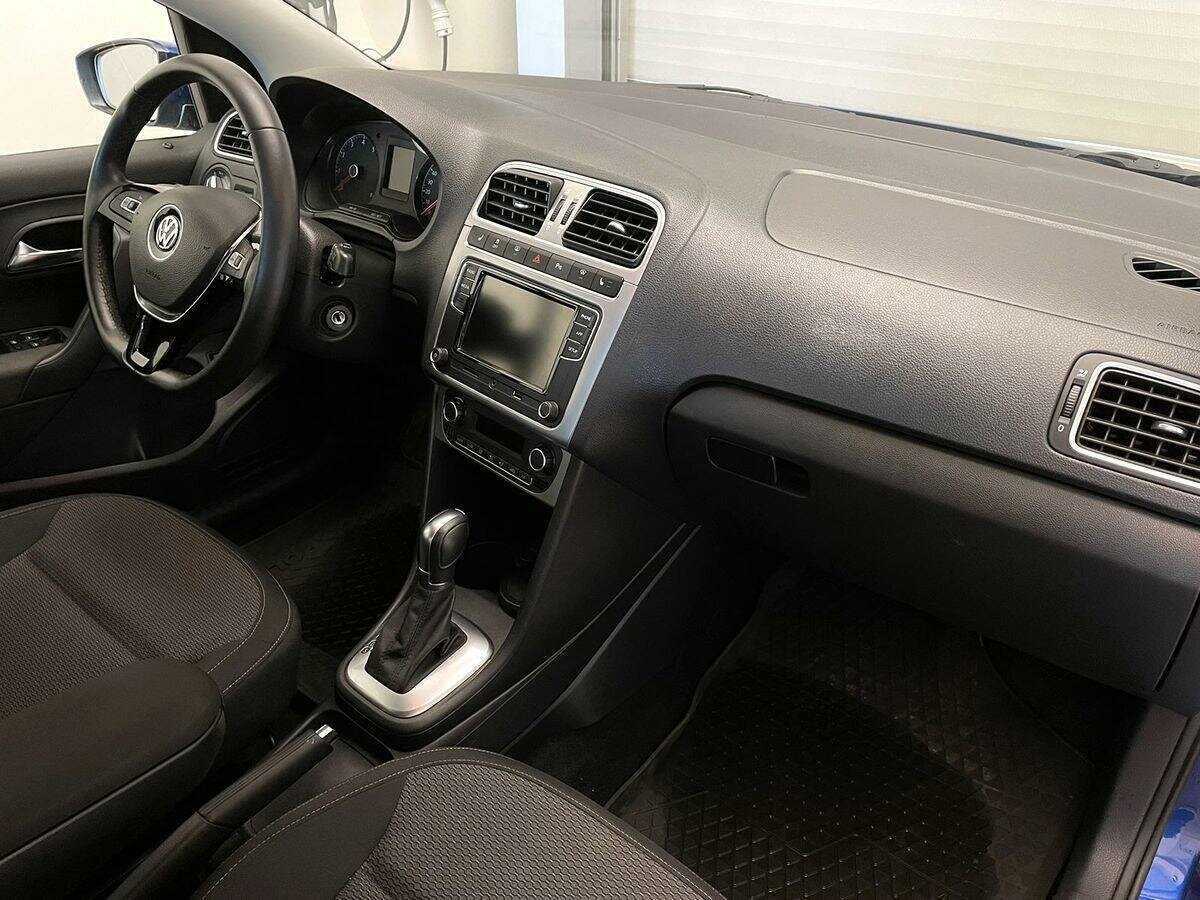 Volkswagen Polo, 2018 Фото №7