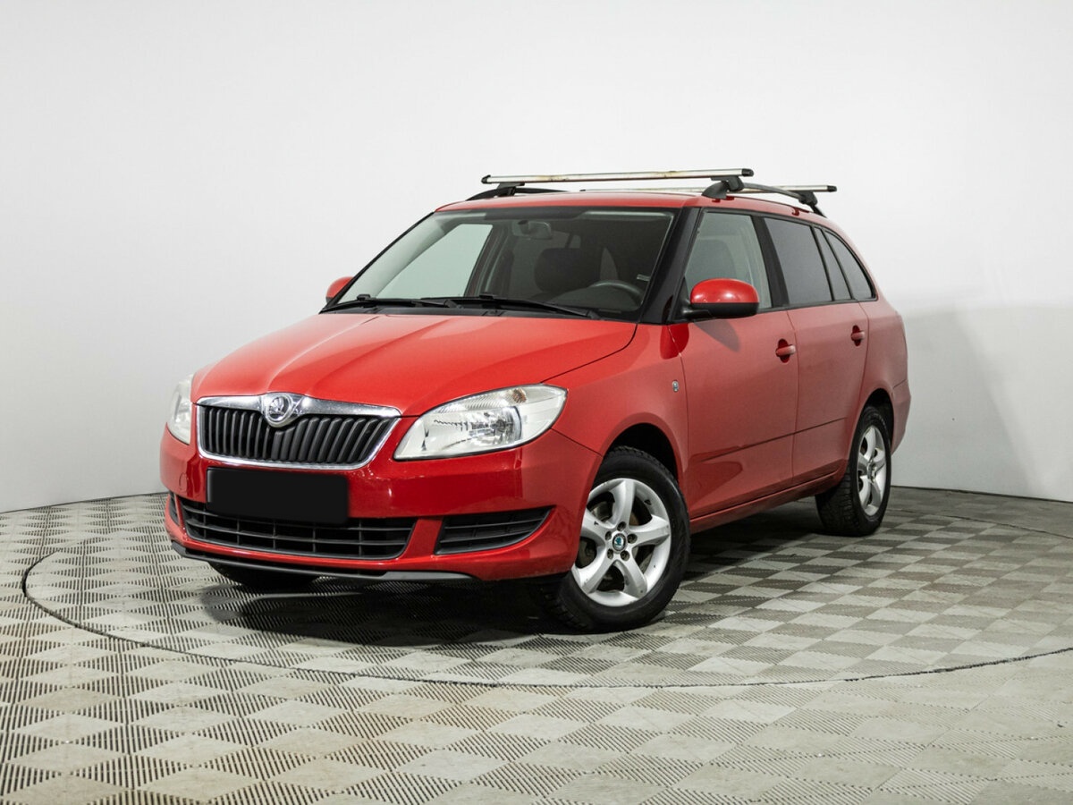 Skoda Fabia II Рестайлинг, 2014 Фото №1