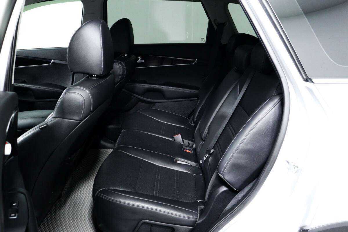 Kia Sorento 8-speed, 2018 Фото №12
