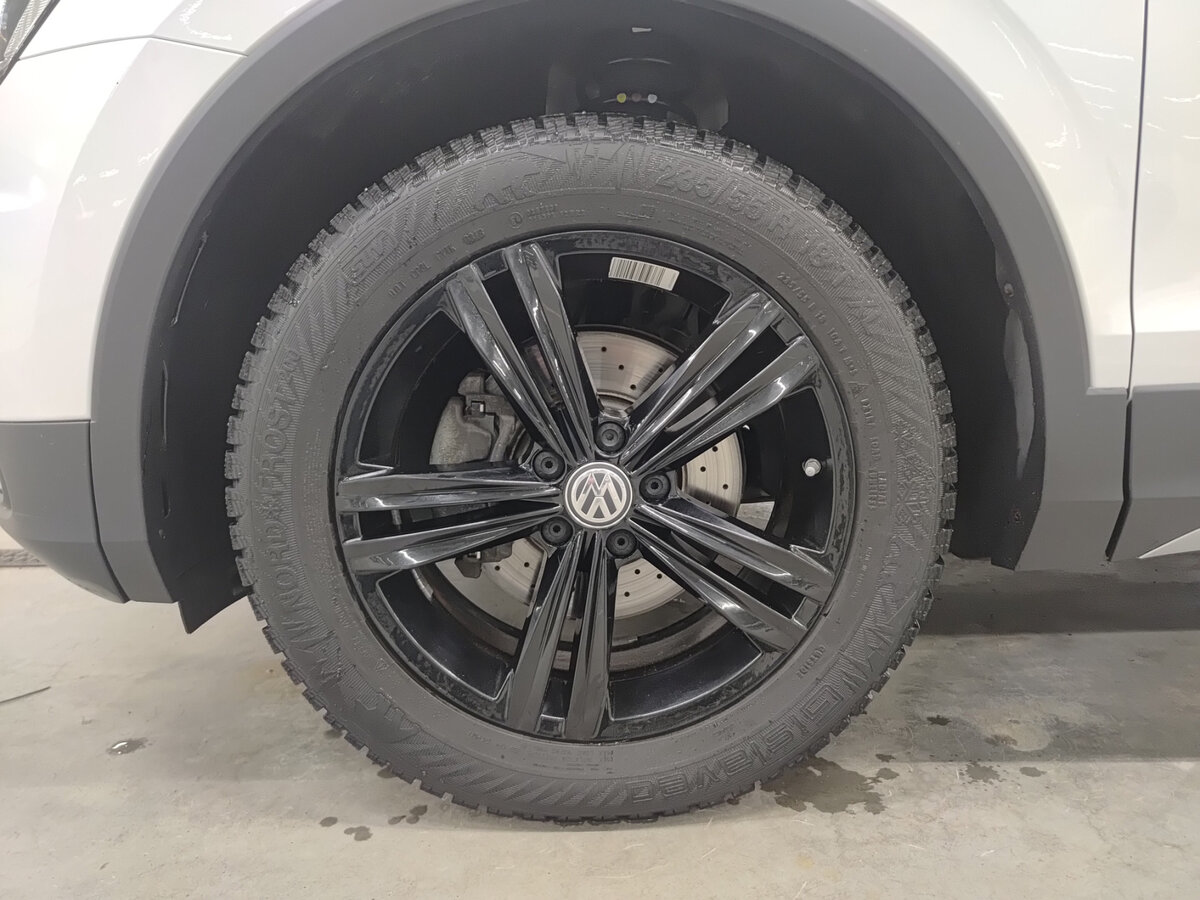 Volkswagen Tiguan II, 2019 Фото №18