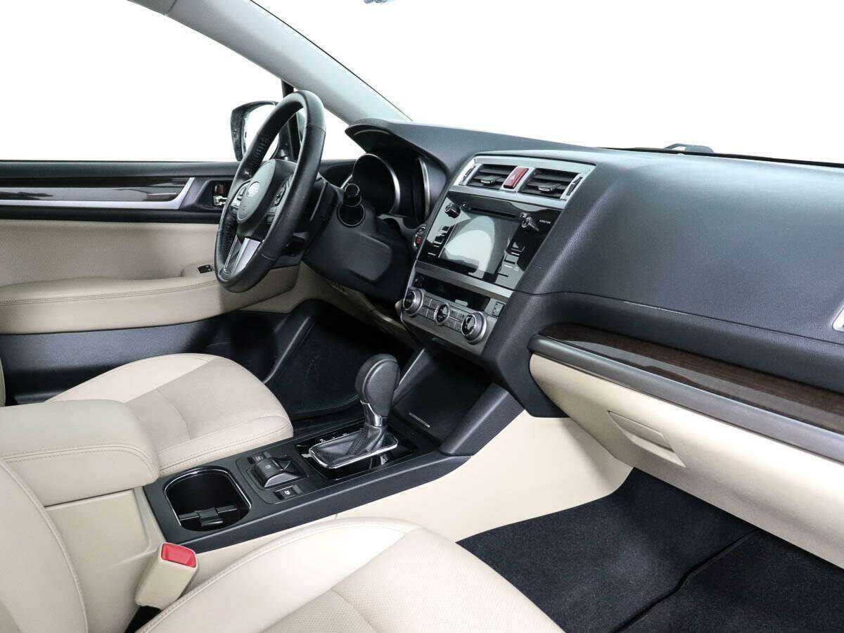 Subaru Outback, 2017 Фото №7