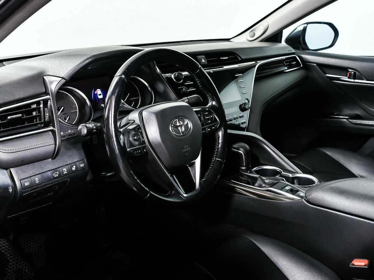 Toyota Camry, 2019 Фото №12