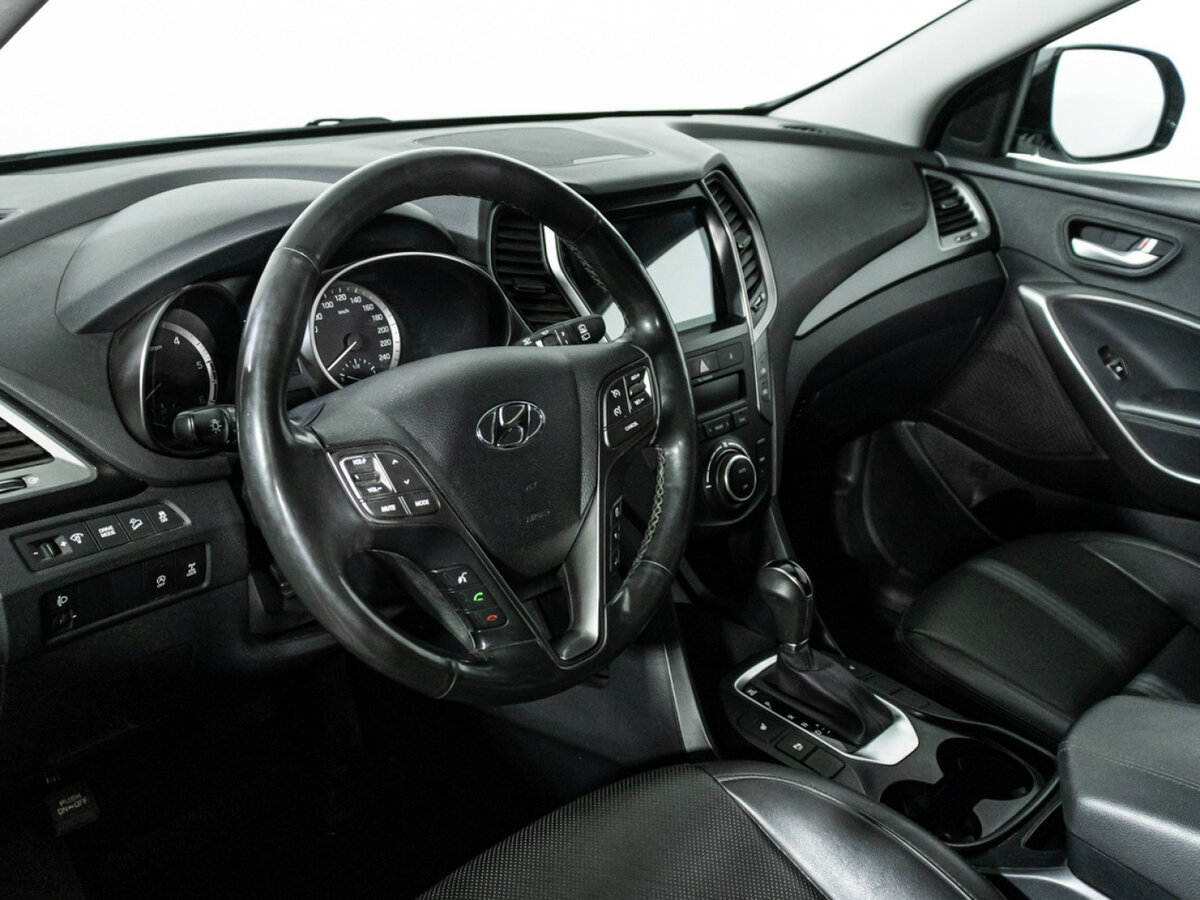 Hyundai Santa Fe III Рестайлинг, 2017 Фото №7