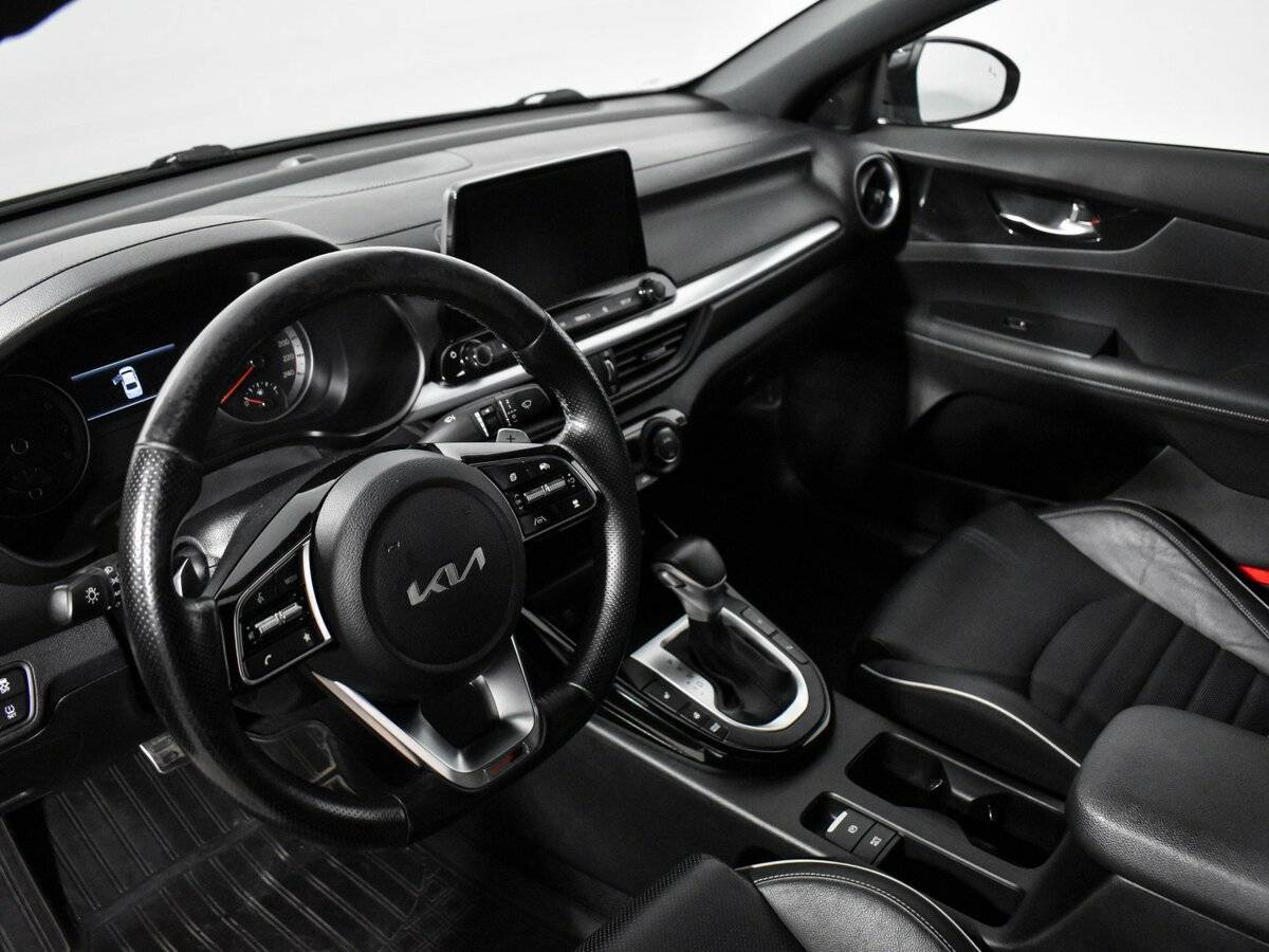 Kia Cerato, 2022 Фото №7