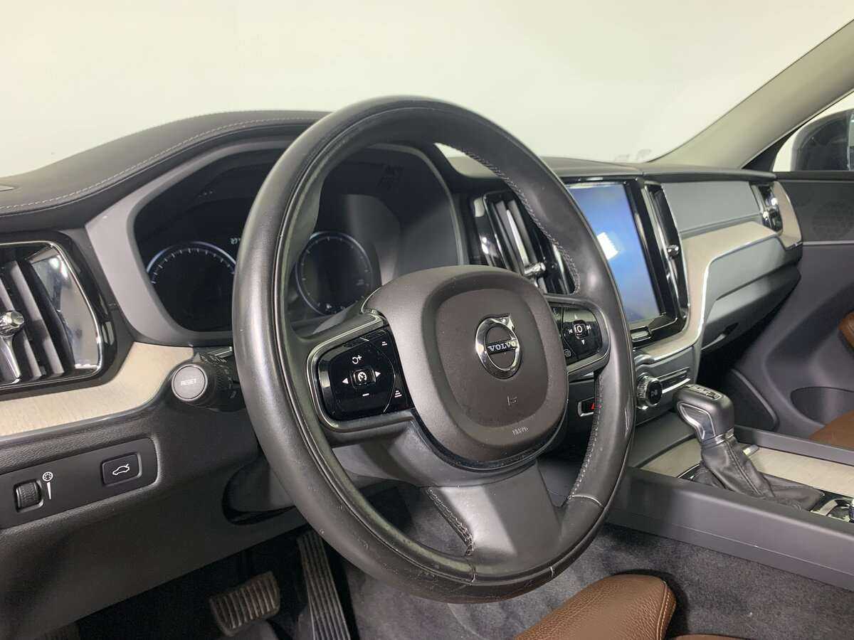 Volvo XC60, 2019 Фото №9