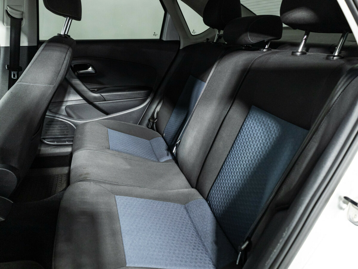 Volkswagen Polo V, 2013 Фото №10