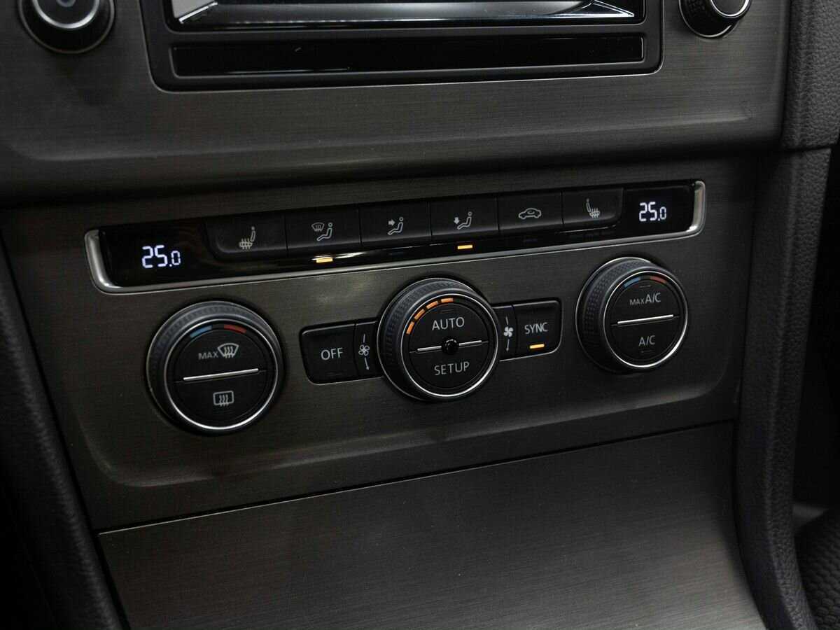 Volkswagen Golf, 2013 Фото №21