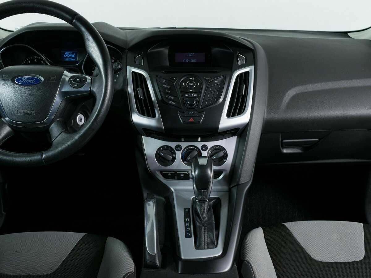 Ford Focus, 2012 Фото №9