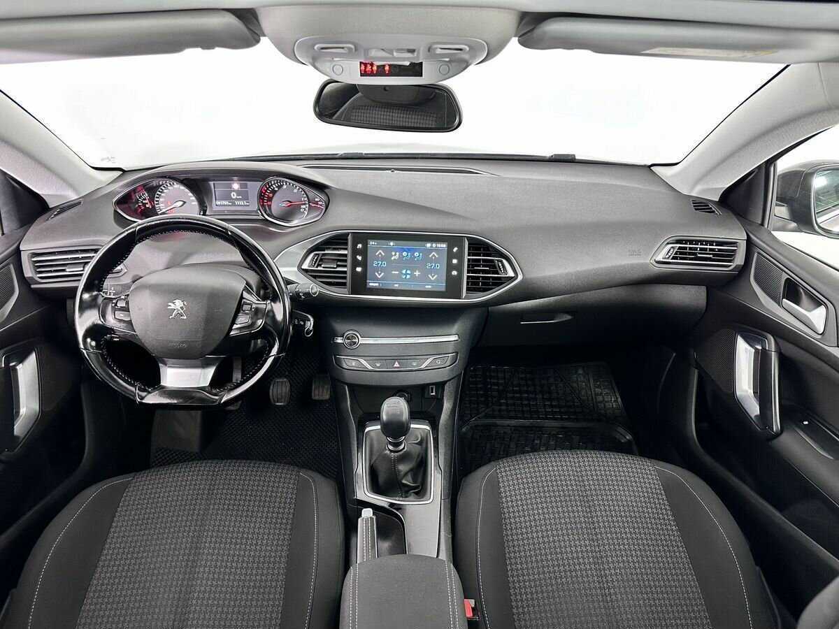 Peugeot 308, 2018 Фото №8