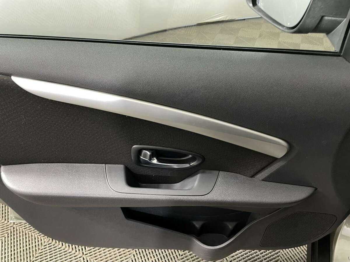 Nissan Almera, 2013 Фото №8