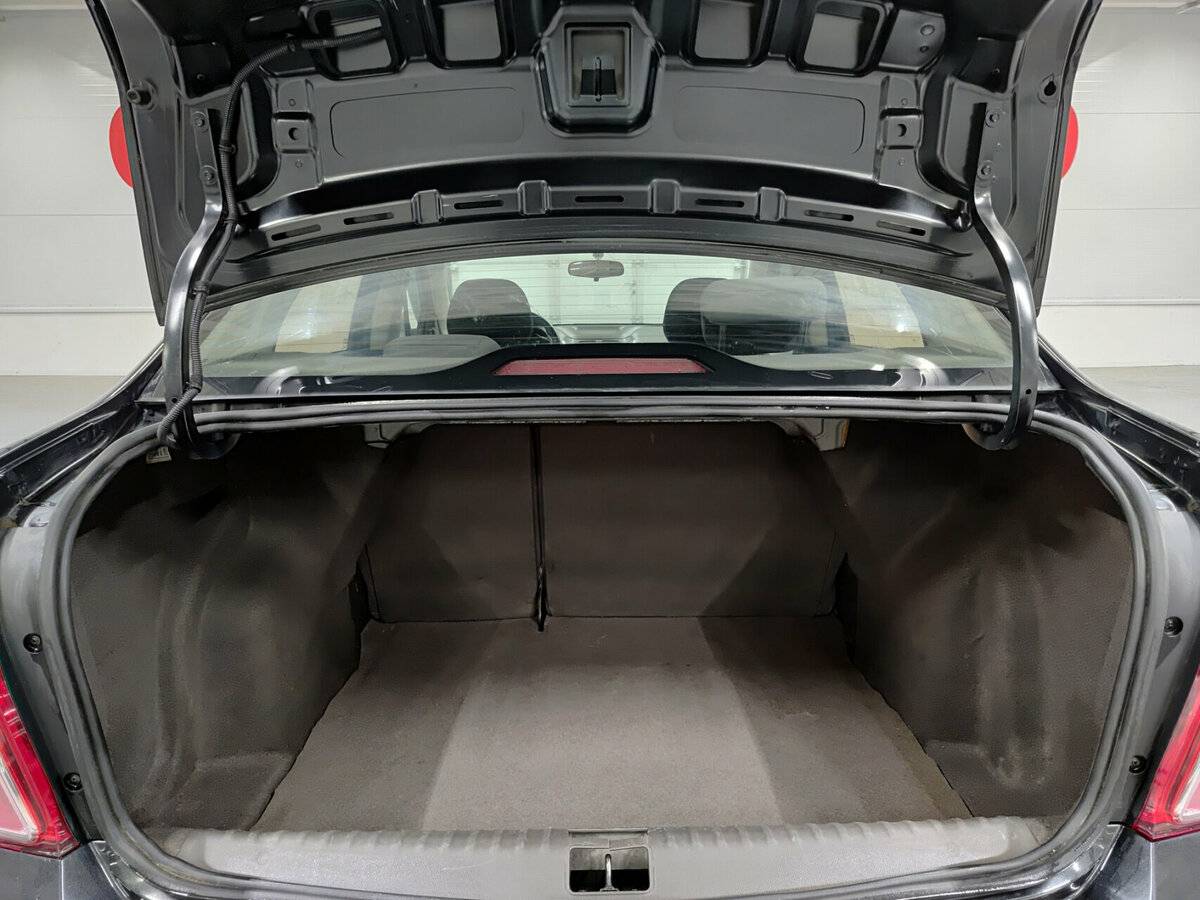 Chevrolet Cobalt II, 2013 Фото №8