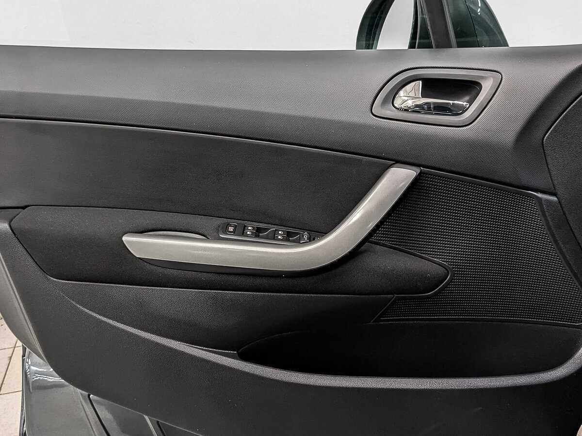 Peugeot 308, 2012 Фото №17