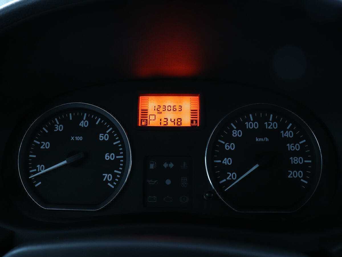 Nissan Almera, 2013 Фото №10