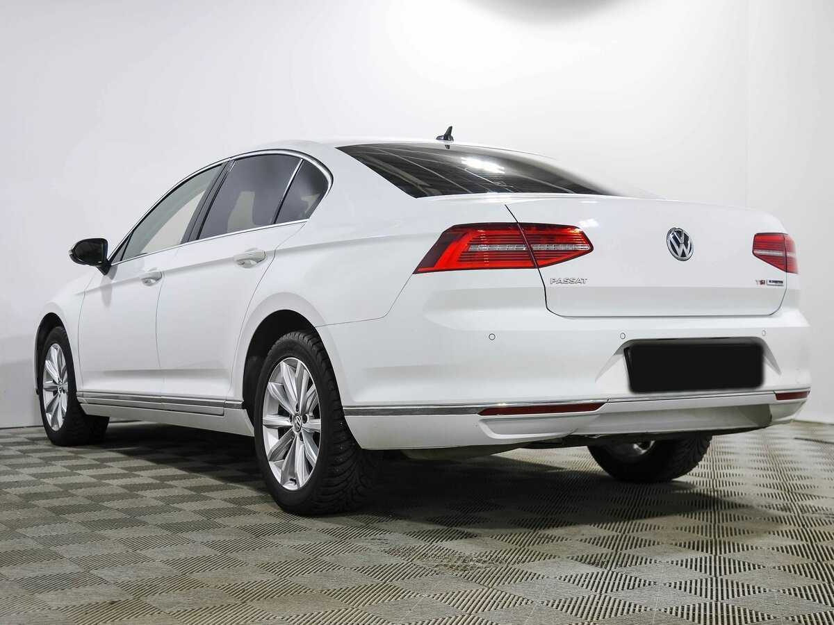Volkswagen Passat, 2016 Фото №5
