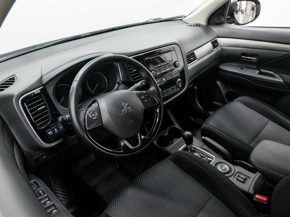Mitsubishi Outlander, 2016 Фото №15