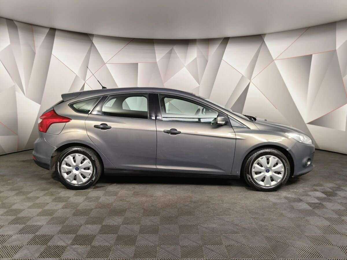 Ford Focus, 2012 Фото №6