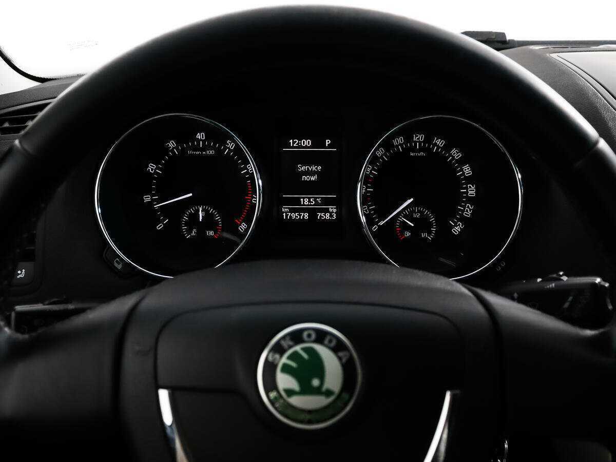 Skoda Yeti, 2012 Фото №13