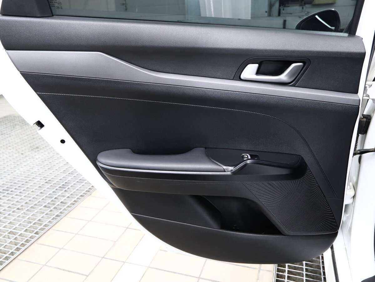 Kia K5, 2021 Фото №11