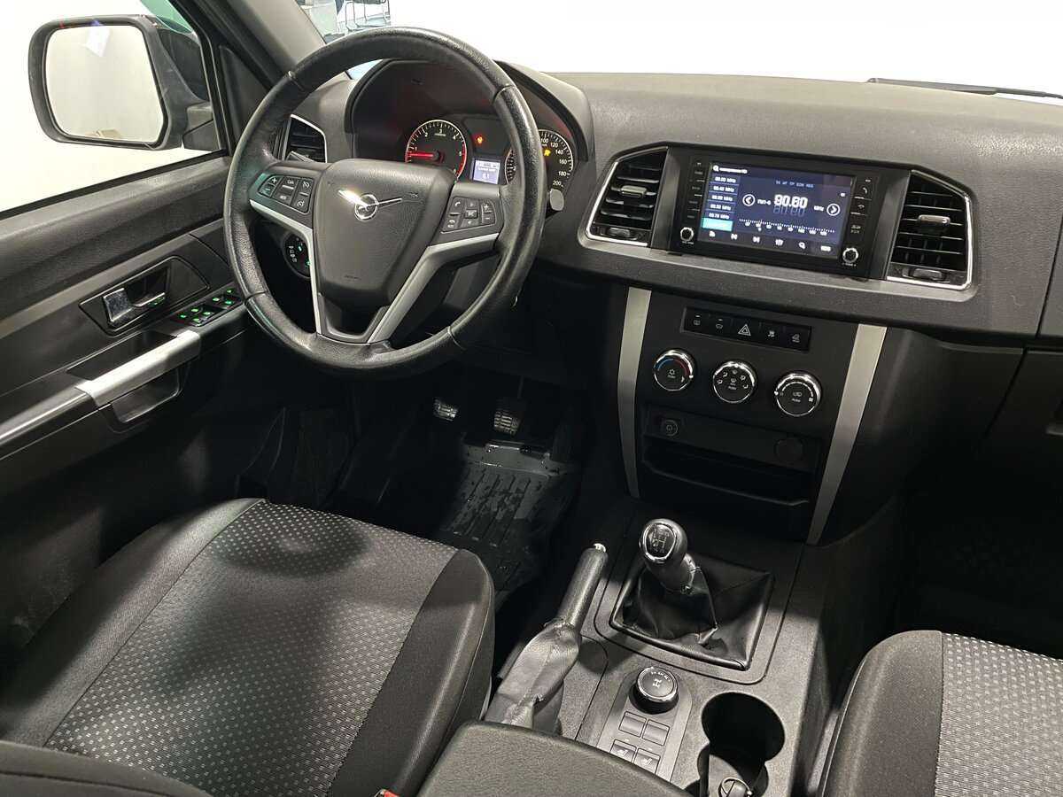 УАЗ Patriot, 2018 Фото №7