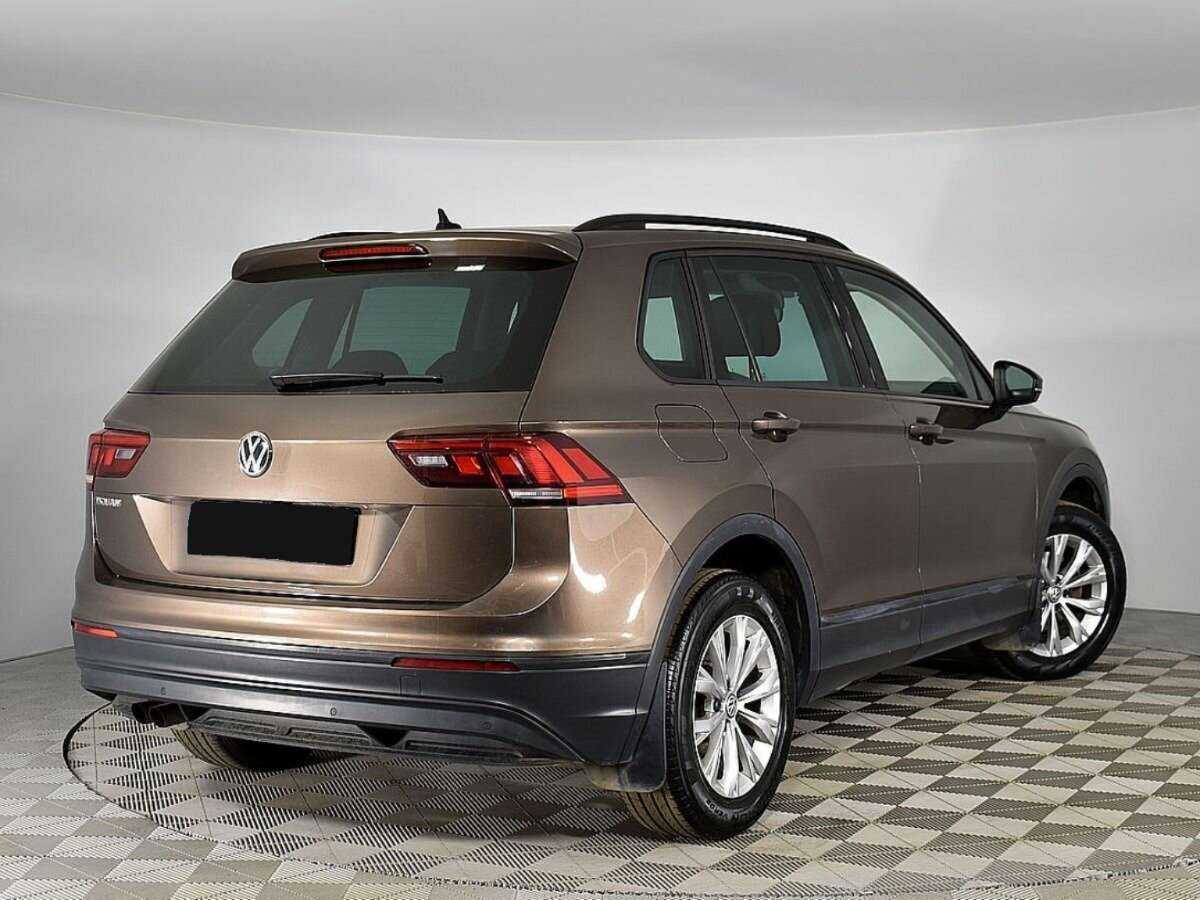 Volkswagen Tiguan, 2019 Фото №2