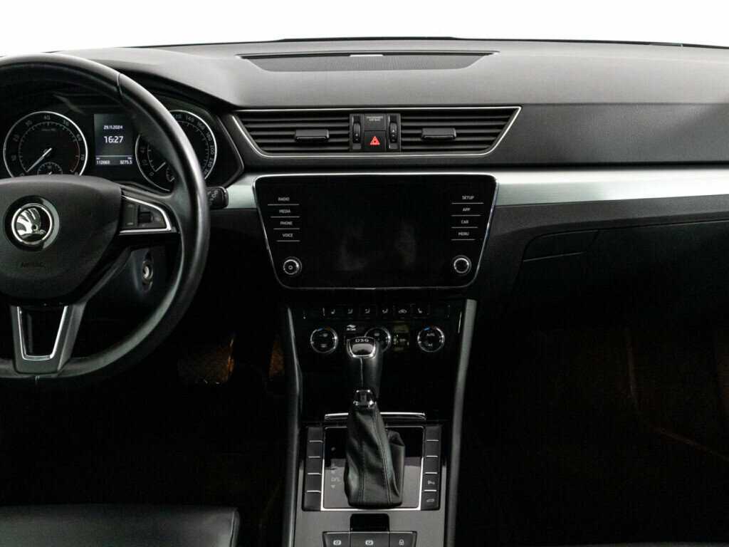 Skoda Superb, 2018 Фото №14