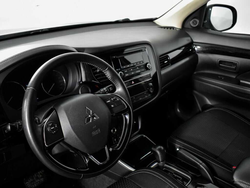 Mitsubishi Outlander, 2019 Фото №7
