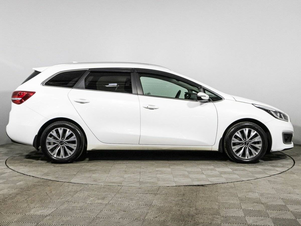 Kia Ceed, 2018 Фото №4