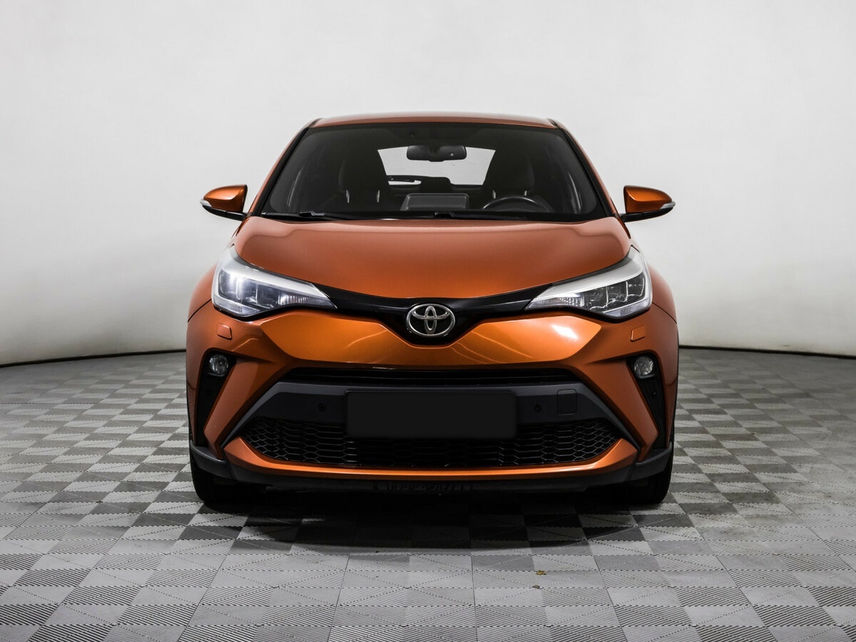Toyota C-HR I Рестайлинг, 2019 Фото №2