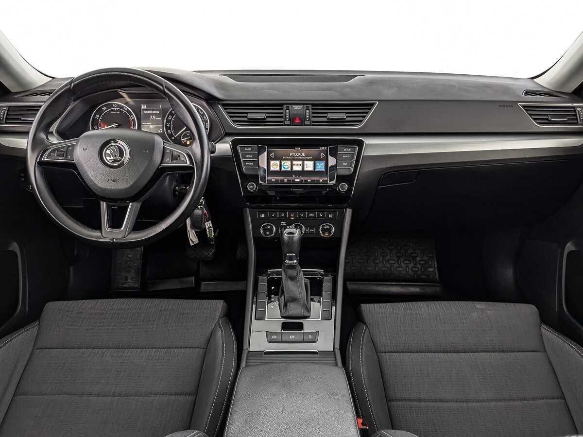 Skoda Superb, 2018 Фото №10