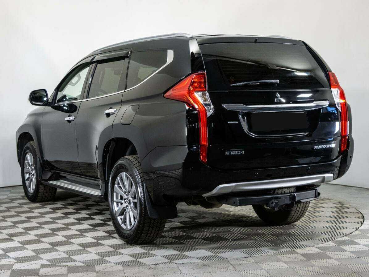 Mitsubishi Pajero Sport, 2017 Фото №7