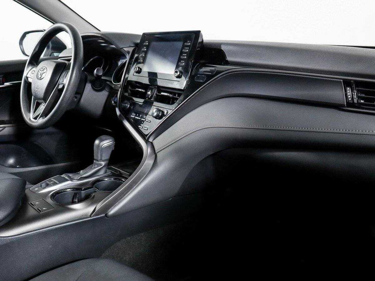 Toyota Camry, 2021 Фото №6