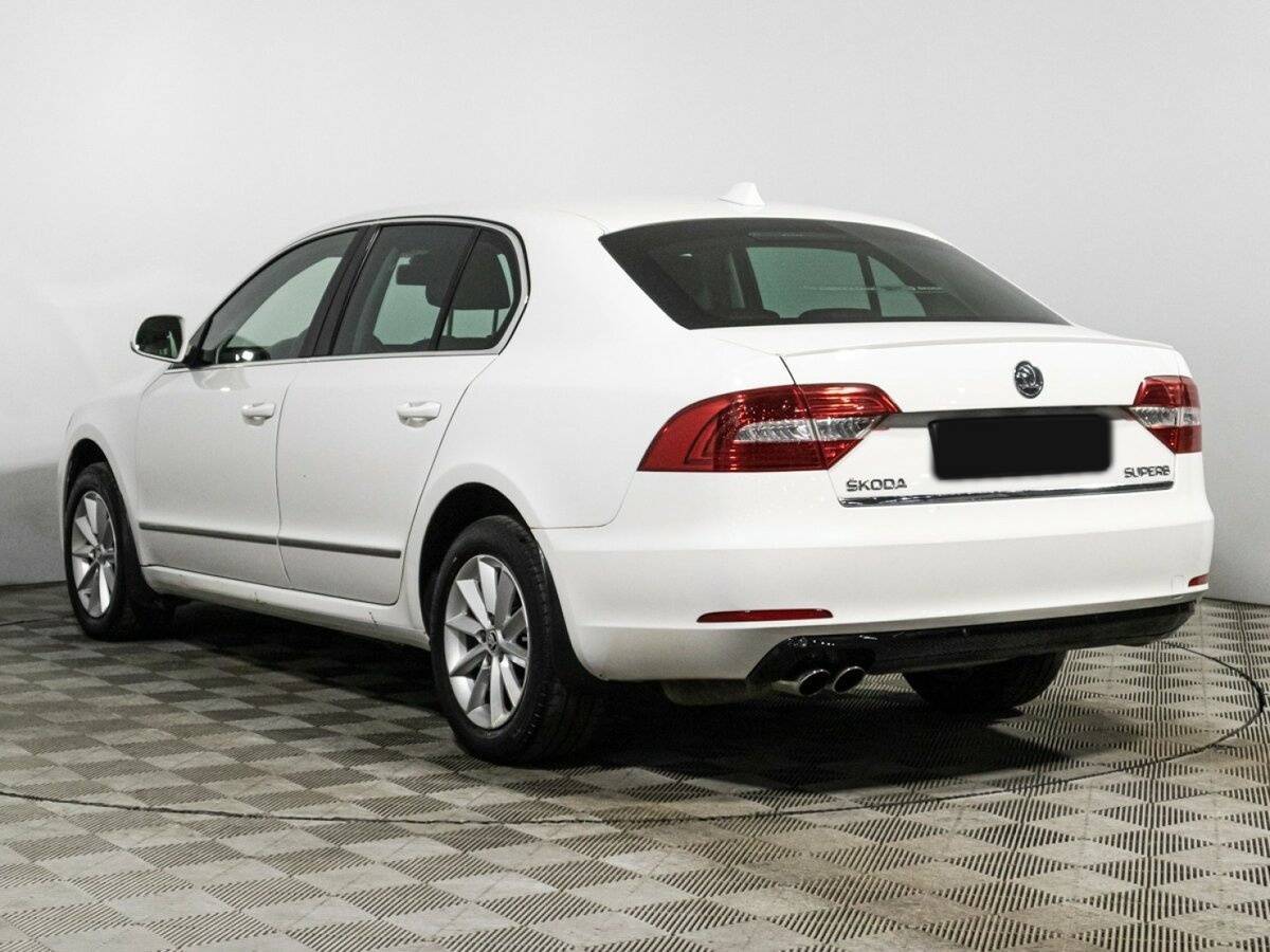 Skoda Superb DSG, 2013 Фото №7