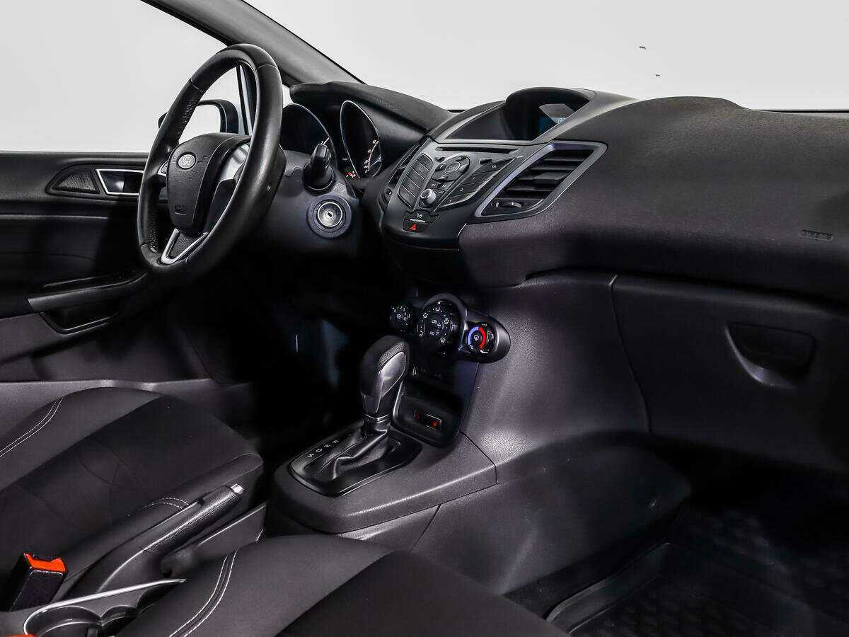 Ford Fiesta, 2015 Фото №10