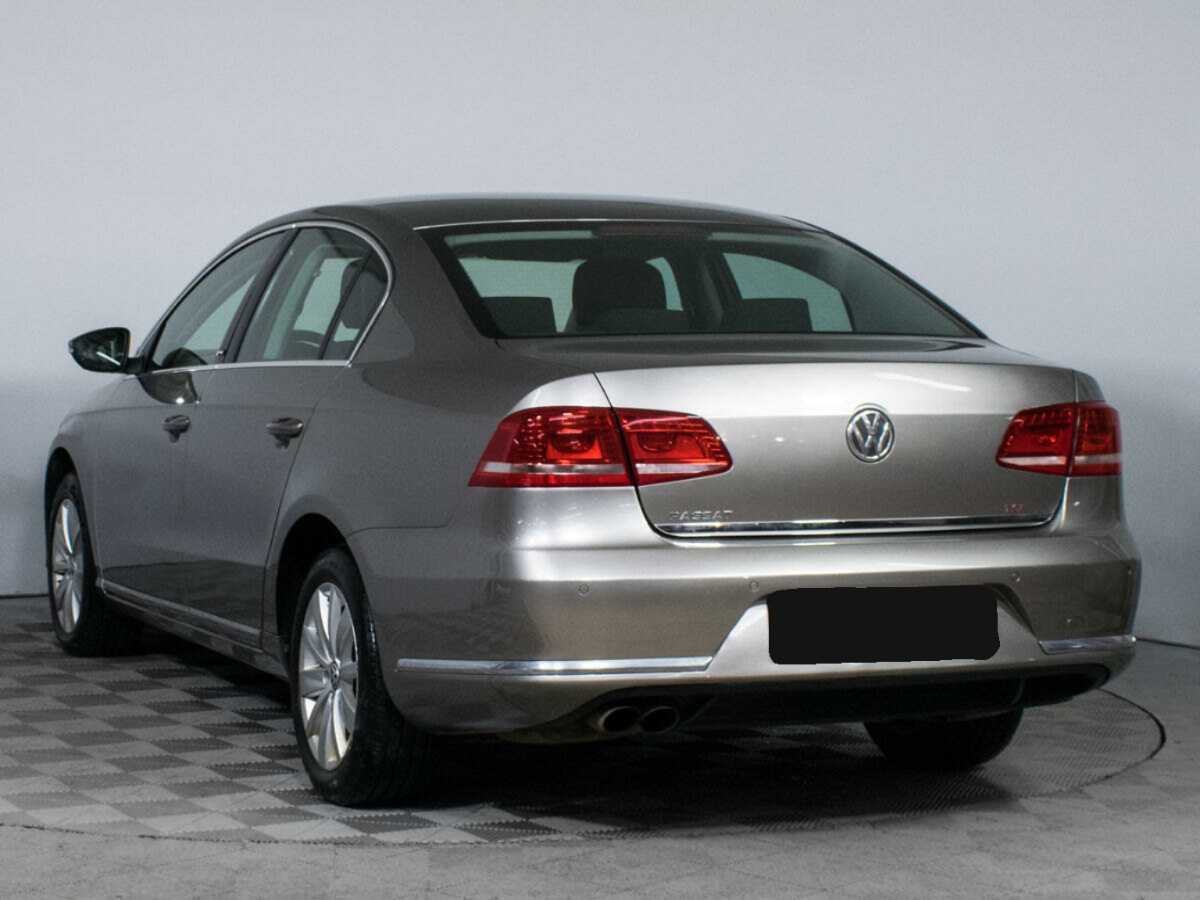 Volkswagen Passat, 2012 Фото №7