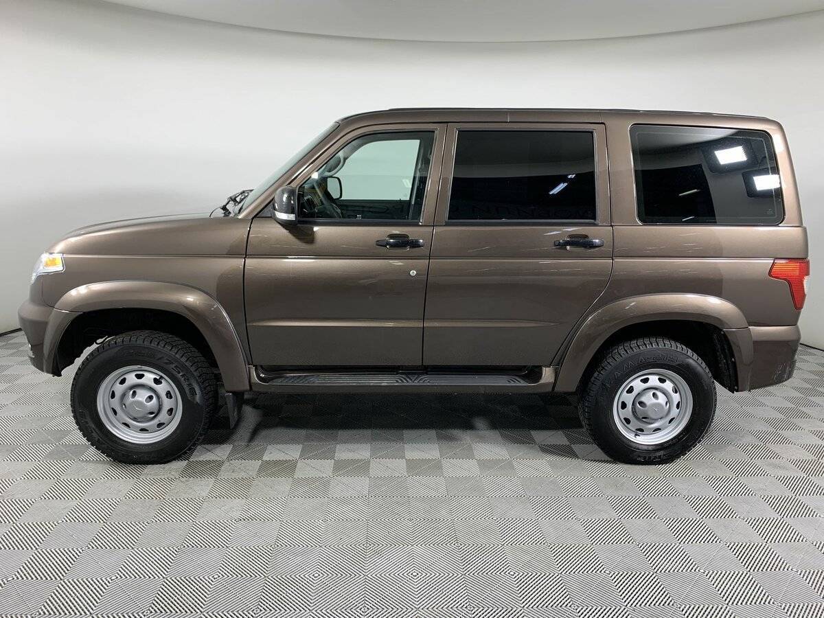 УАЗ Patriot, 2023 Фото №8