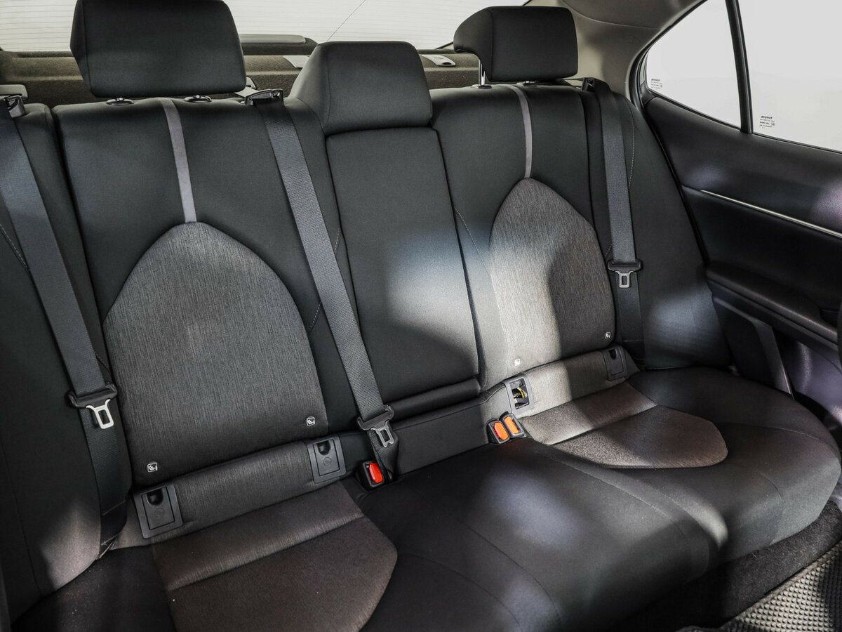 Toyota Camry VIII (XV70) Рестайлинг, 2021 Фото №13