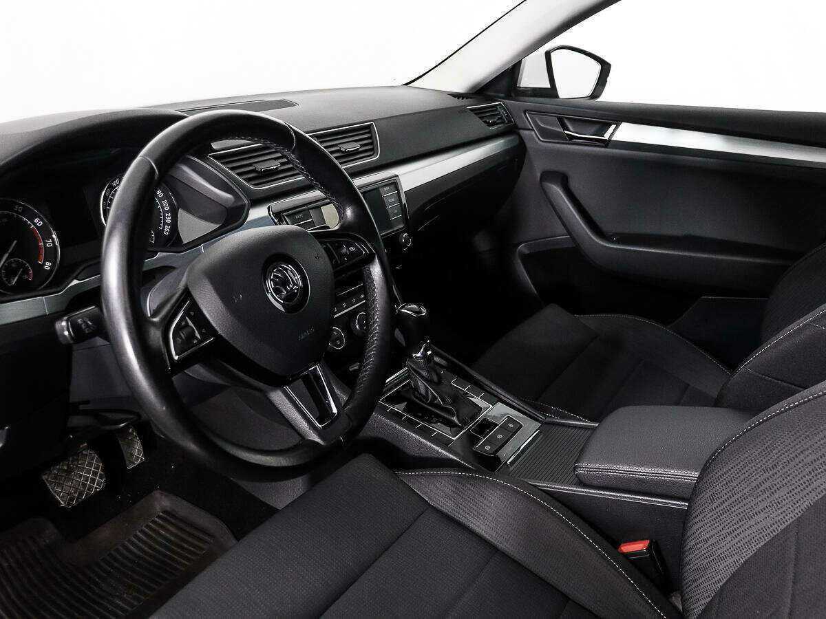 Skoda Superb, 2016 Фото №9