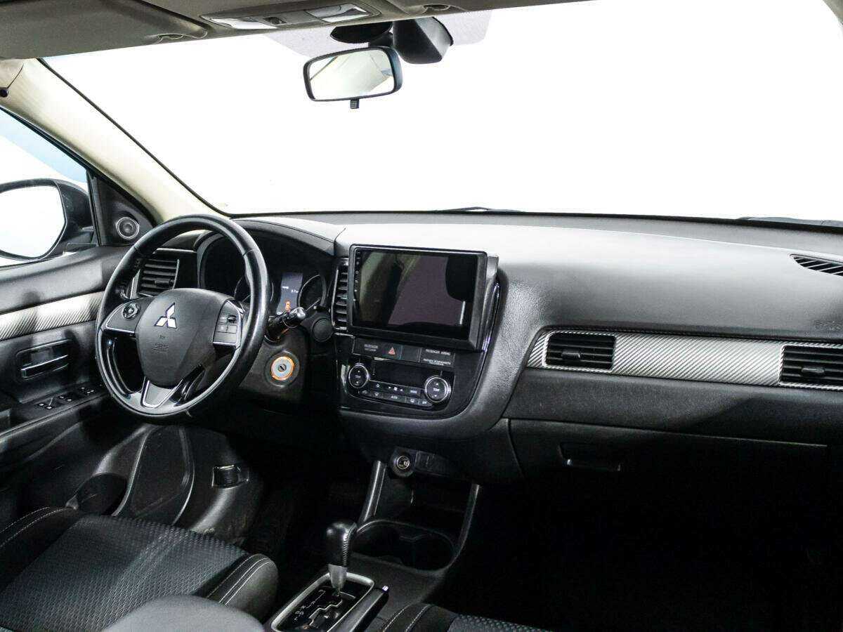 Mitsubishi Outlander, 2016 Фото №9