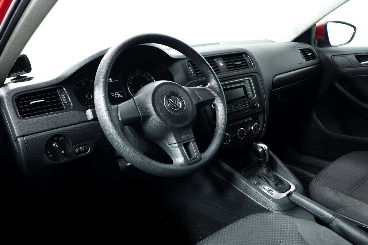 Volkswagen Jetta, 2014 Фото №13