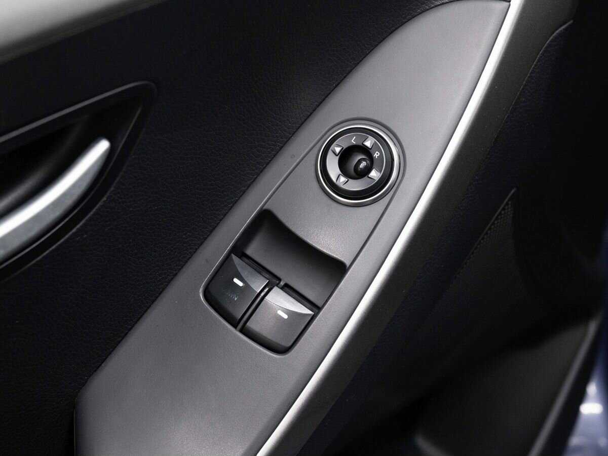 Hyundai i30, 2013 Фото №16