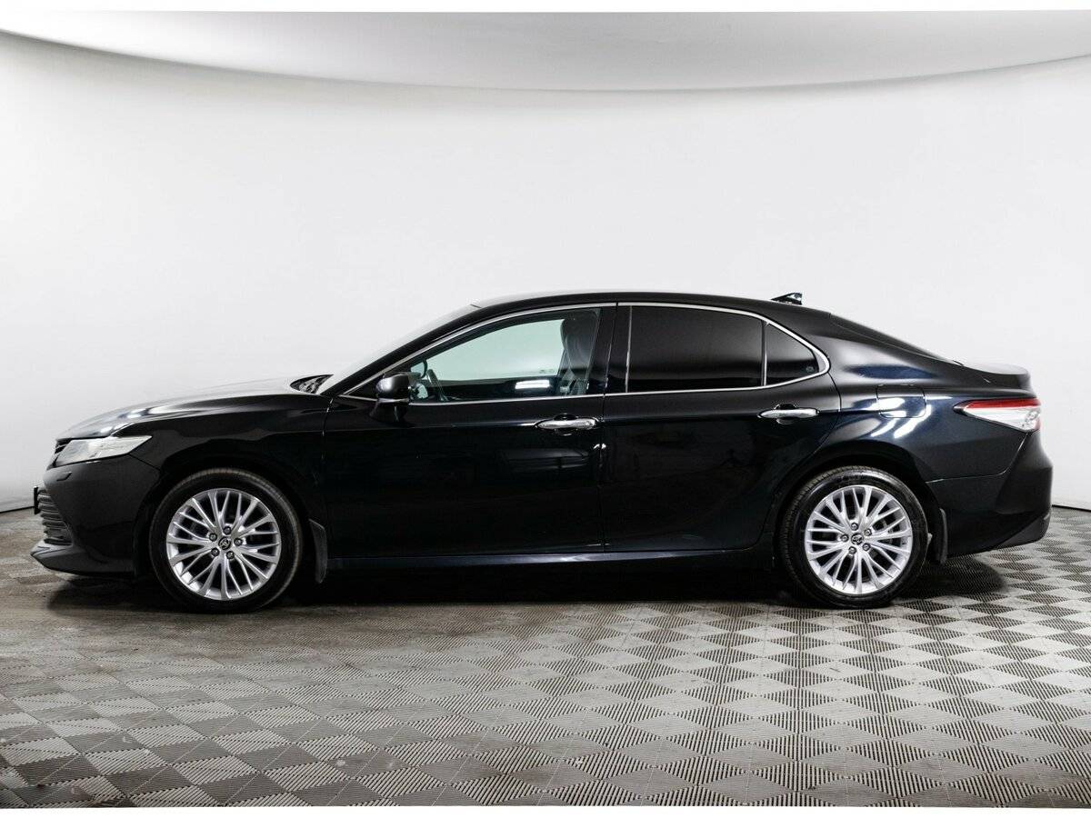 Toyota Camry, 2020 Фото №8