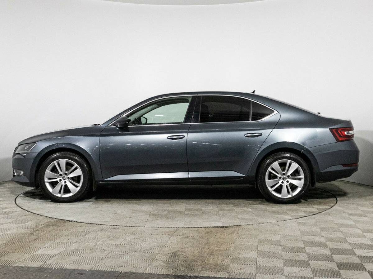 Skoda Superb, 2018 Фото №8