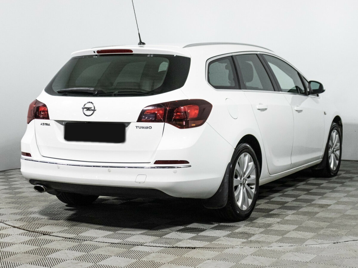 Opel Astra J Рестайлинг, 2014 Фото №5