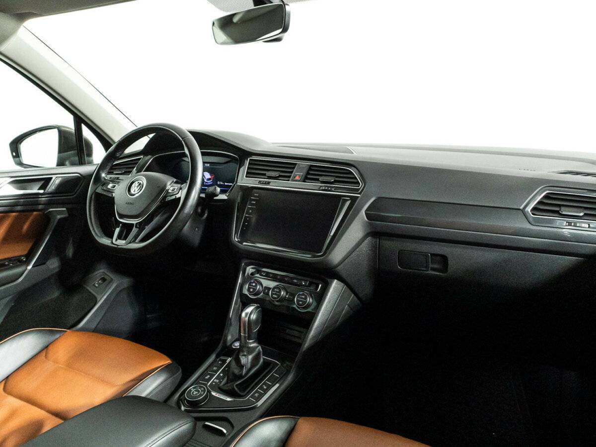 Volkswagen Tiguan, 2017 Фото №9