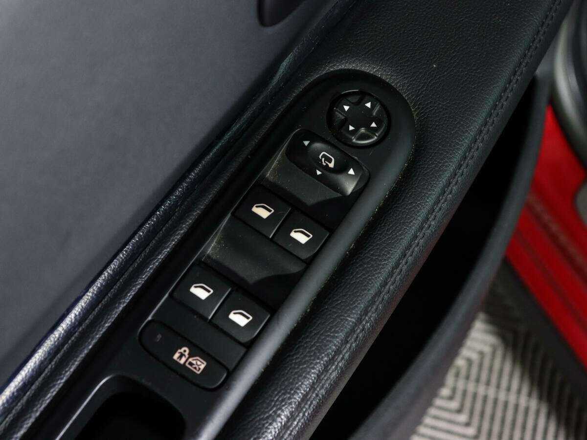 Peugeot 3008, 2012 Фото №16