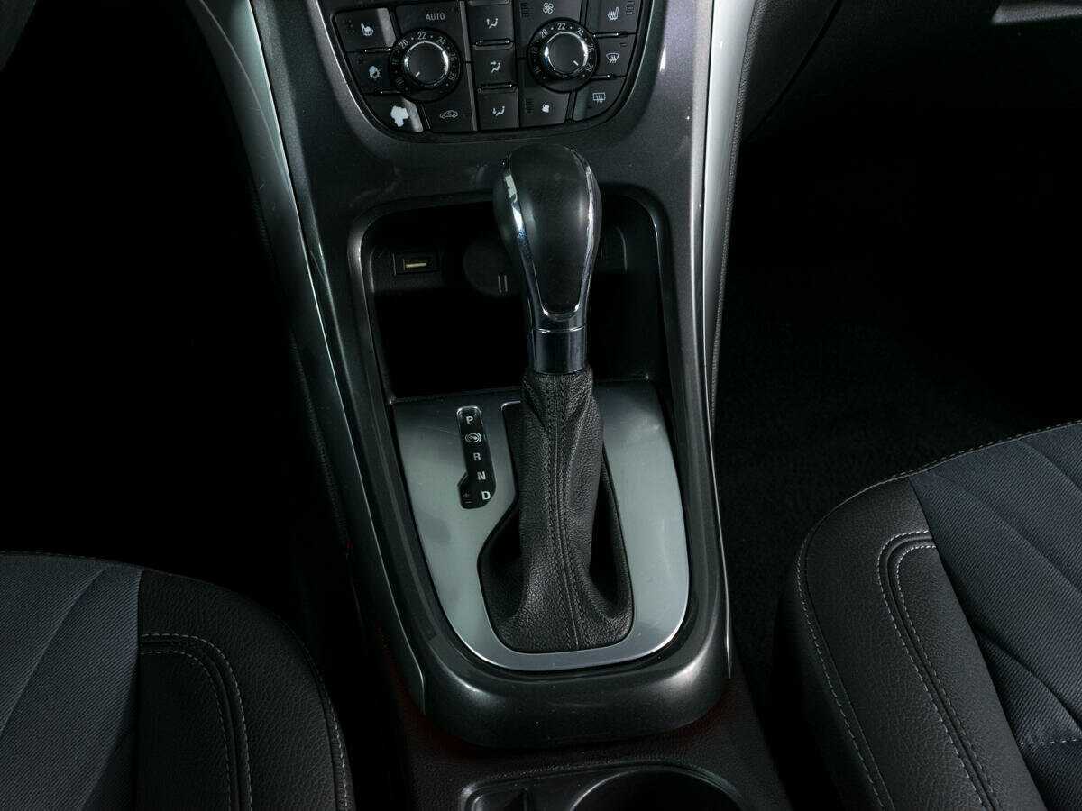 Opel Astra, 2013 Фото №14
