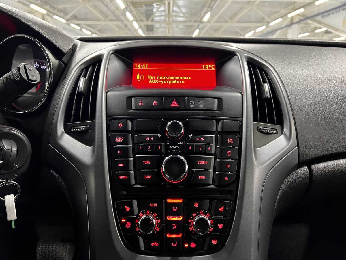 Opel Astra, 2013 Фото №15