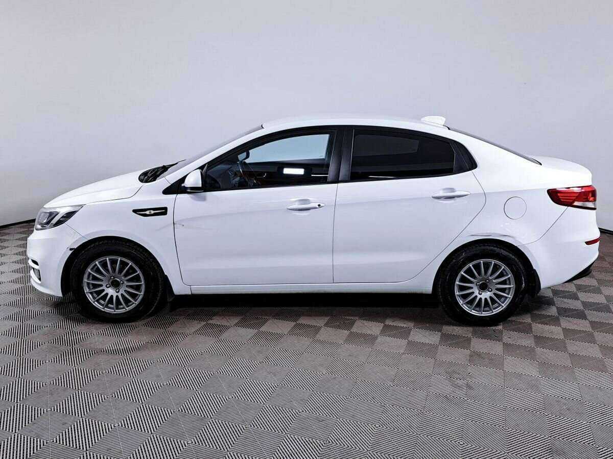 Kia Rio, 2017 Фото №8